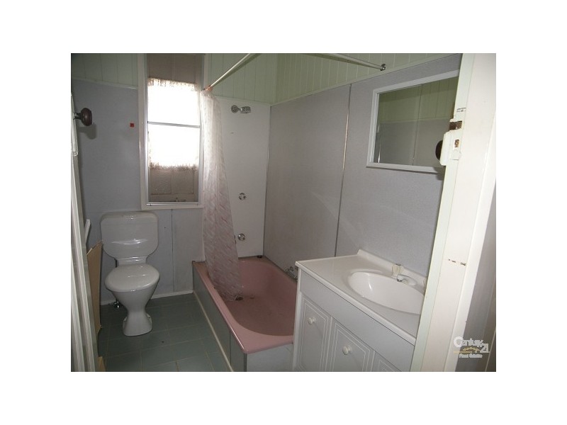 Newtown QLD 4350