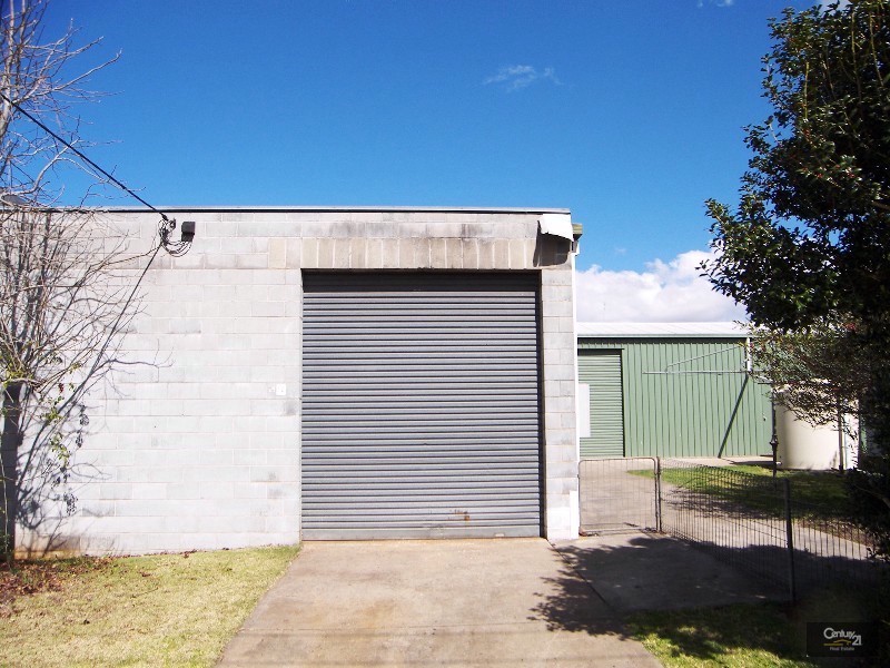 14 Makepeace Street, Rockville QLD 4350