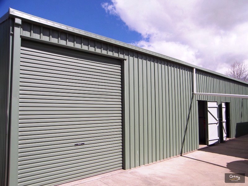 14 Makepeace Street, Rockville QLD 4350