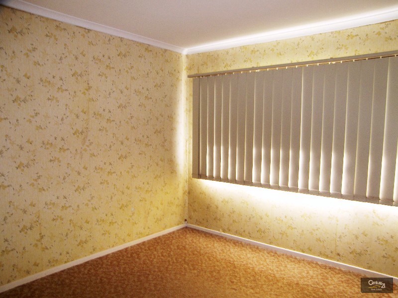 14 Makepeace Street, Rockville QLD 4350