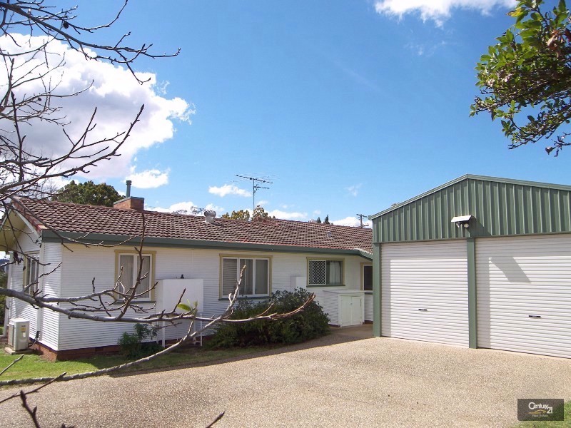 14 Makepeace Street, Toowoomba QLD 4350