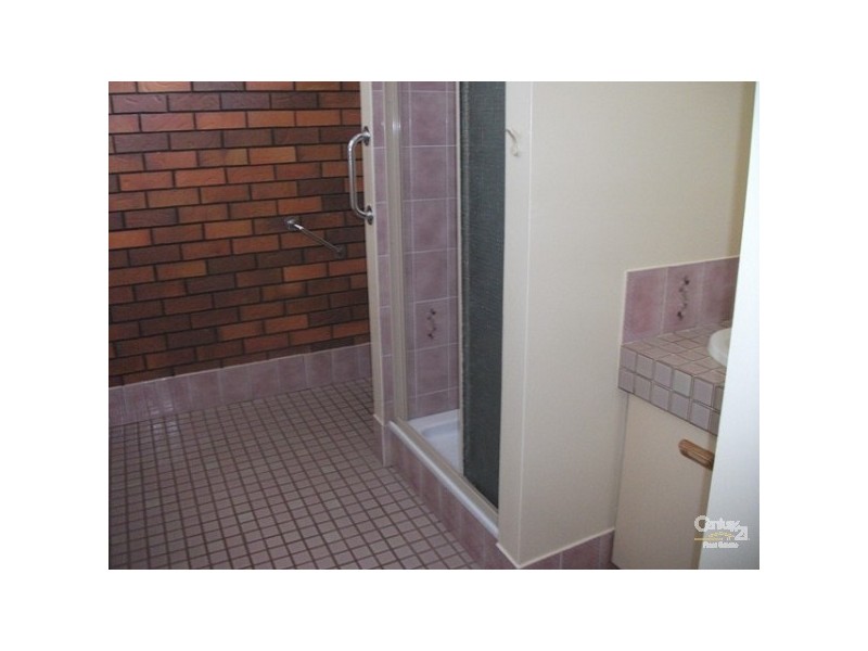 Kearneys Spring QLD 4350