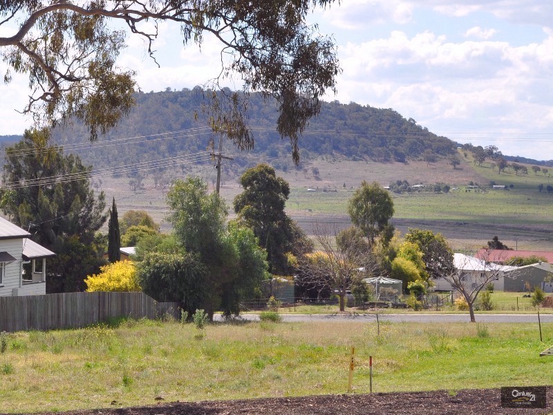 1 Forsyth Street, Greenmount QLD 4359