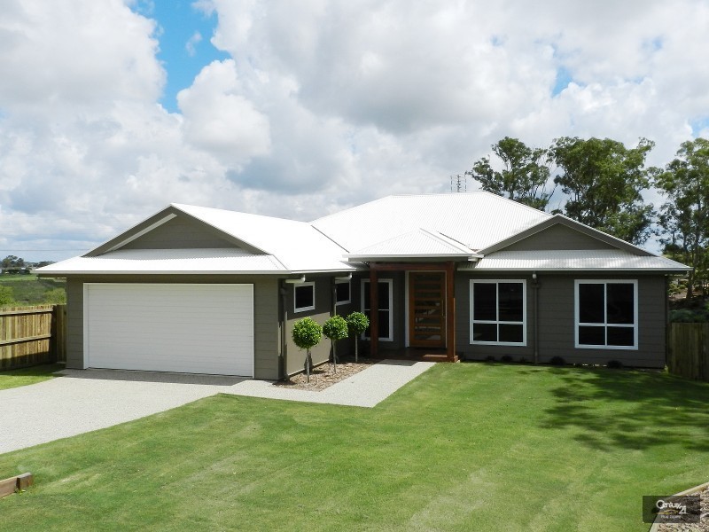 24 Camborne Street, Highfields QLD 4352