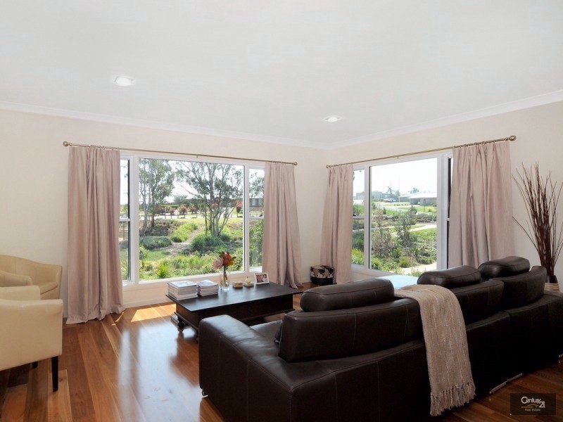 24 Camborne Street, Highfields QLD 4352