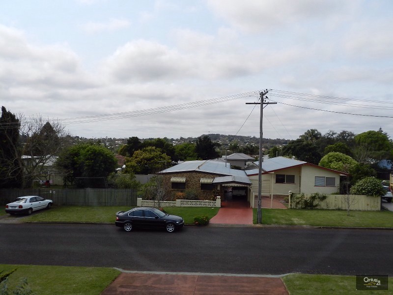 3 Bulimba Street, South Toowoomba QLD 4350