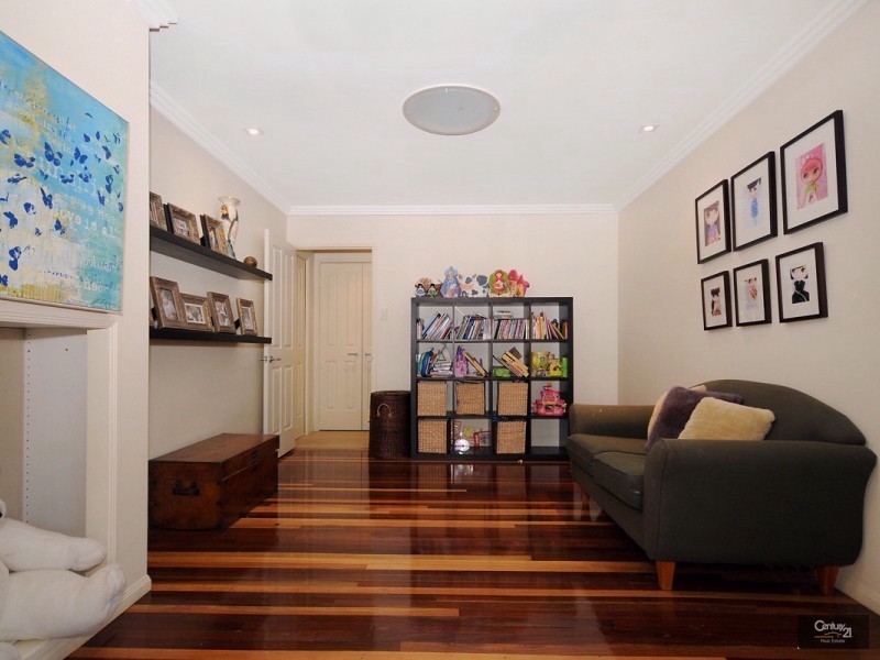 2 Eymard Street, Rangeville QLD 4350