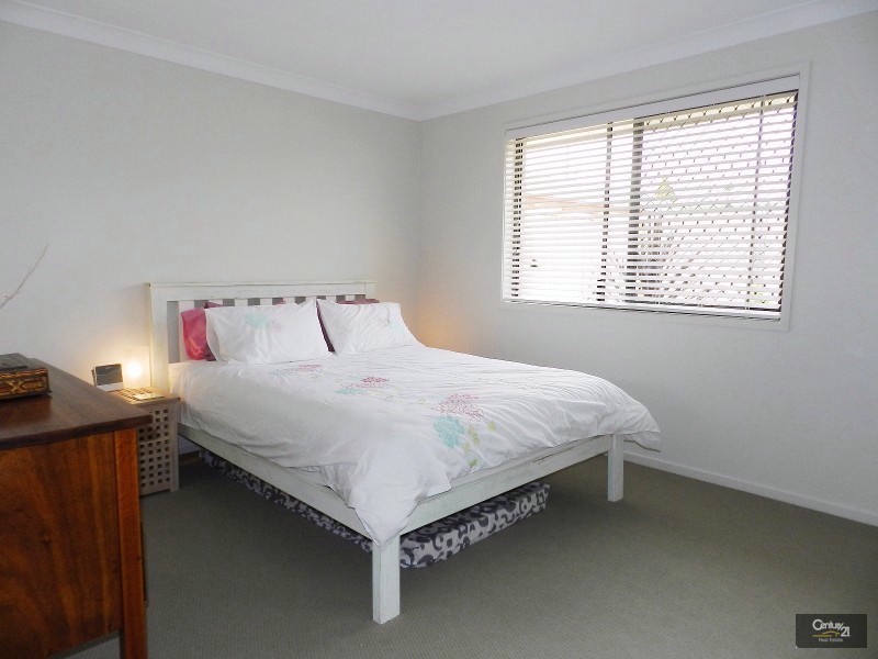 3/6 Salisbury Street, Darling Heights QLD 4350