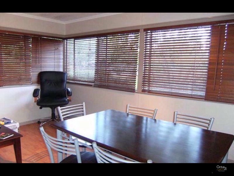 Mount Lofty QLD 4350