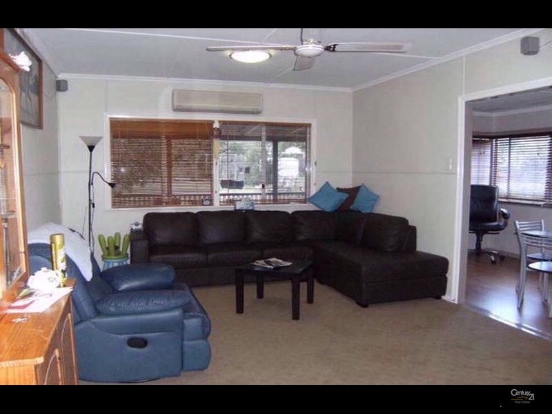 Mount Lofty QLD 4350