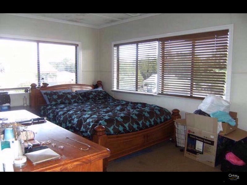 Mount Lofty QLD 4350