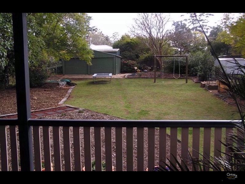 Mount Lofty QLD 4350