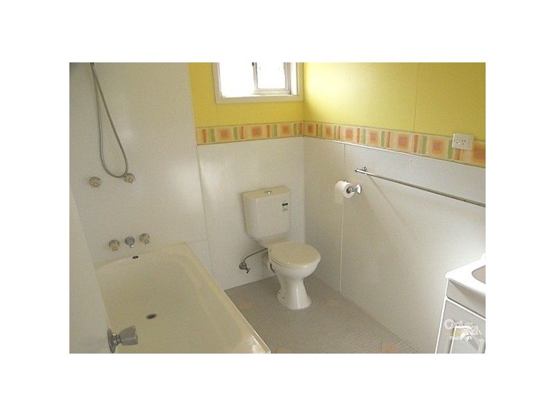 Centenary Heights QLD 4350