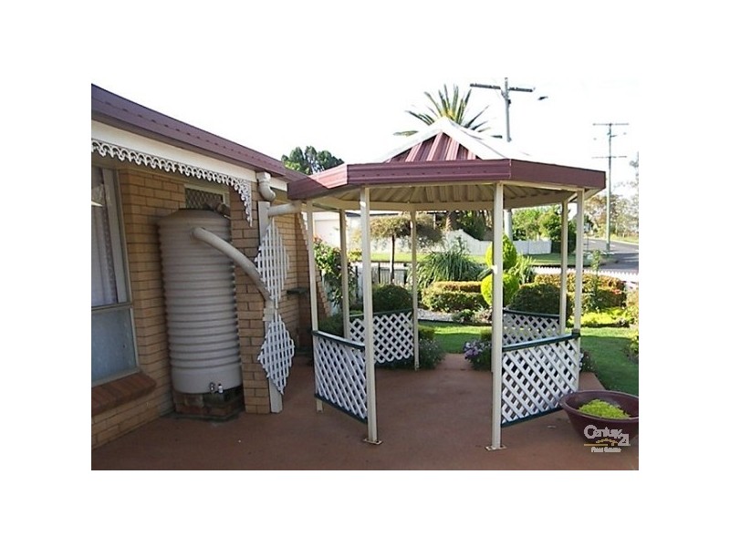 Centenary Heights QLD 4350