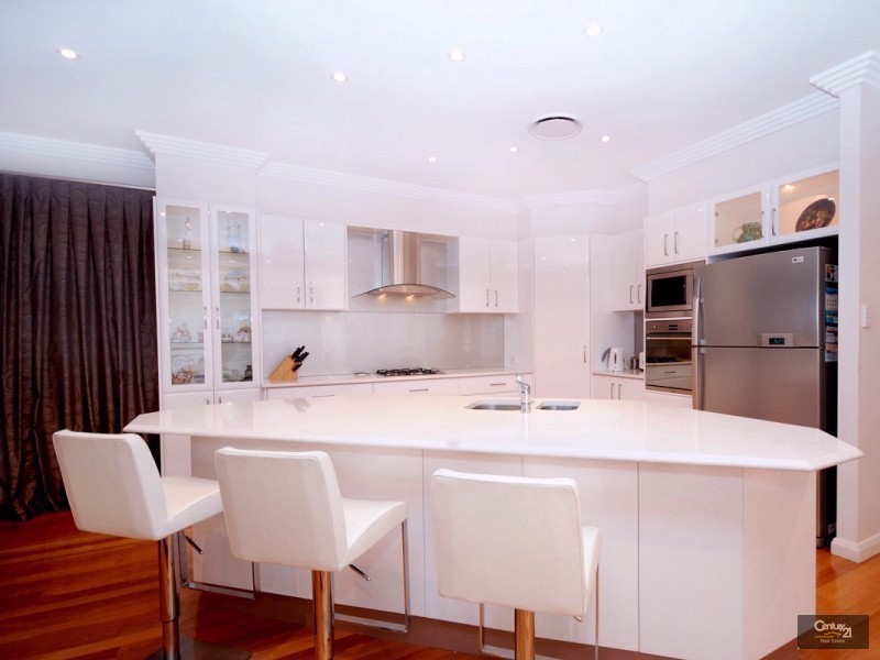 41 Windemere Terrace, Mount Lofty QLD 4350