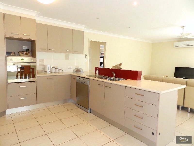 261 Glenvale Road, Glenvale QLD 4350