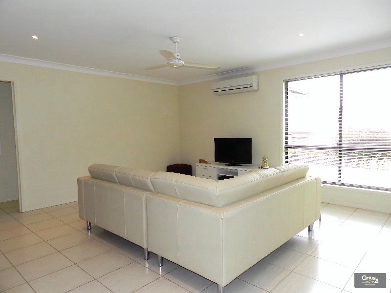 261 Glenvale Road, Glenvale QLD 4350