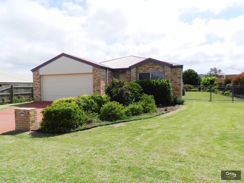 18 Kestrel Drive, Highfields QLD 4352