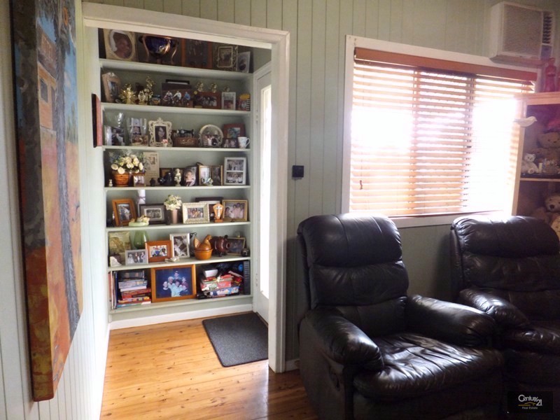 34 Buckland Street, Harristown QLD 4350