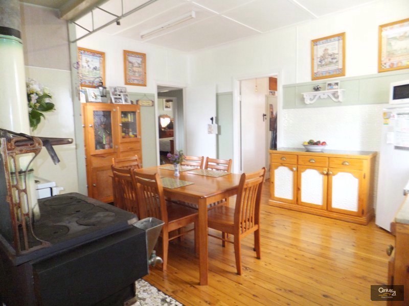 34 Buckland Street, Harristown QLD 4350