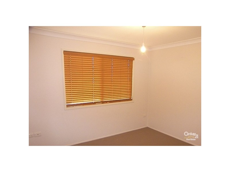 Centenary Heights QLD 4350