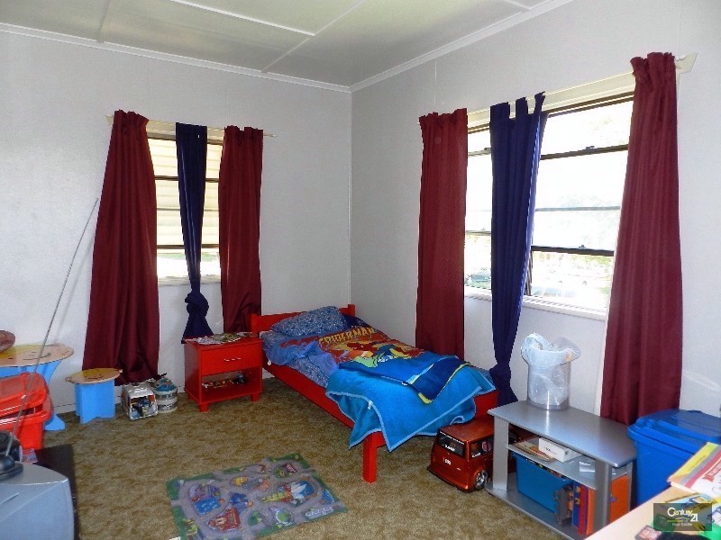 34 Underwood Crescent, Harristown QLD 4350