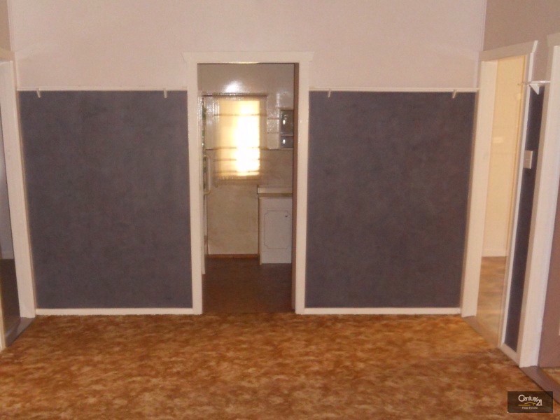 34 Underwood Crescent, Harristown QLD 4350