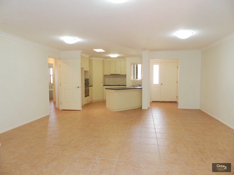 3/76 South Street, Rangeville QLD 4350