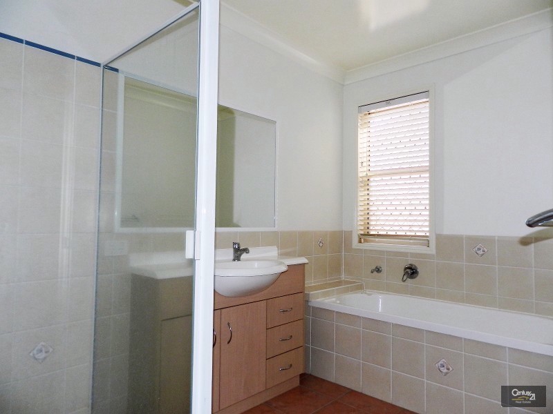 3/76 South Street, Rangeville QLD 4350