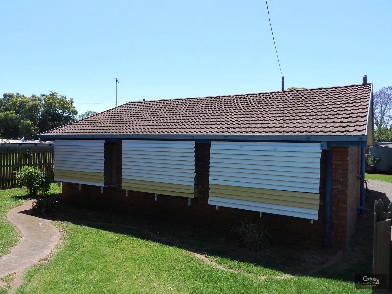 14-16 McDowall Street, Newtown QLD 4350