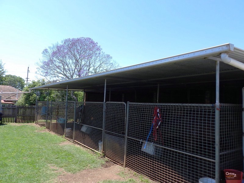 14-16 McDowall Street, Newtown QLD 4350