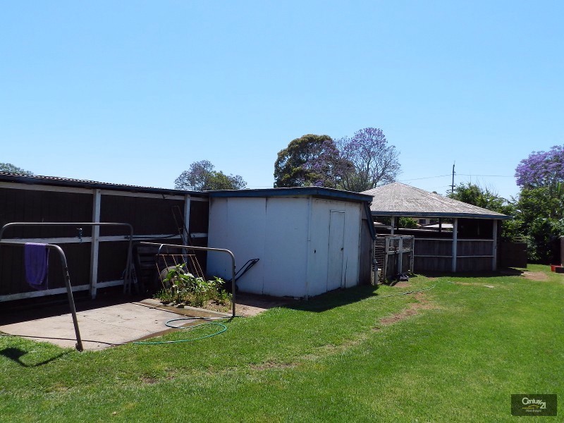 14-16 McDowall Street, Newtown QLD 4350