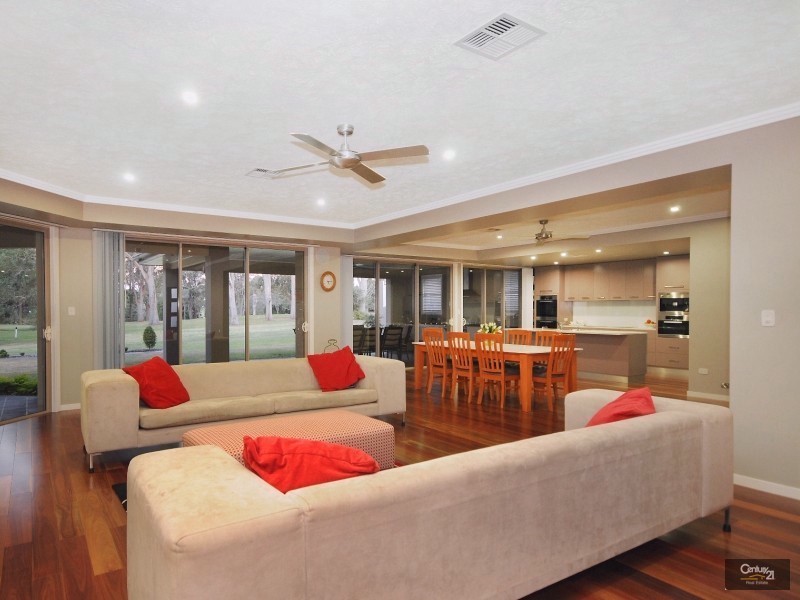 2 Bonville Court, Middle Ridge QLD 4350