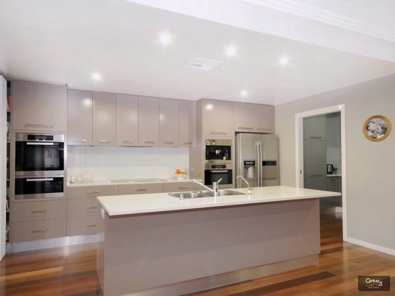 2 Bonville Court, Middle Ridge QLD 4350