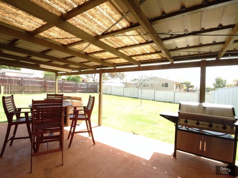 3 Kratzman Court, Kearneys Spring QLD 4350