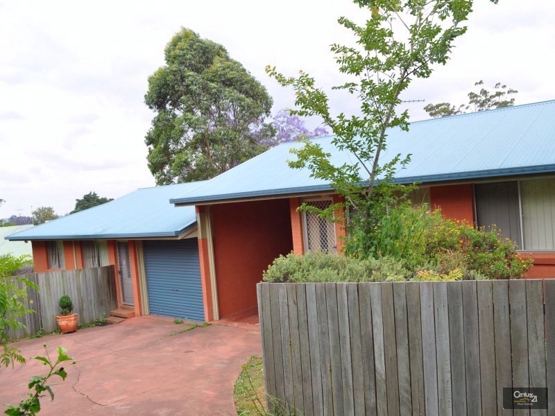10 Spies Court, Mount Lofty QLD 4350