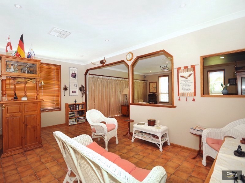 2 Grayson Court, Hodgson Vale QLD 4352