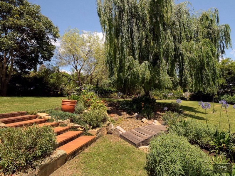 2 Grayson Court, Hodgson Vale QLD 4352