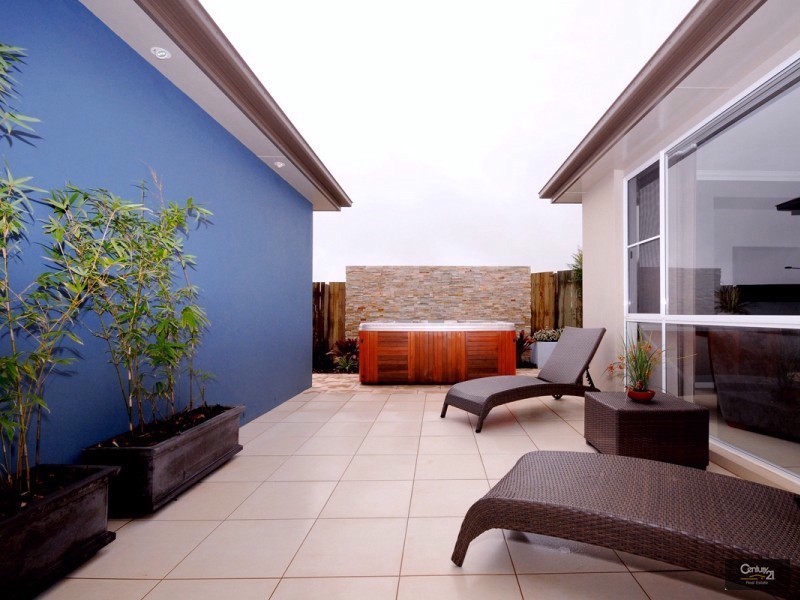 12 Kite Street, Rangeville QLD 4350