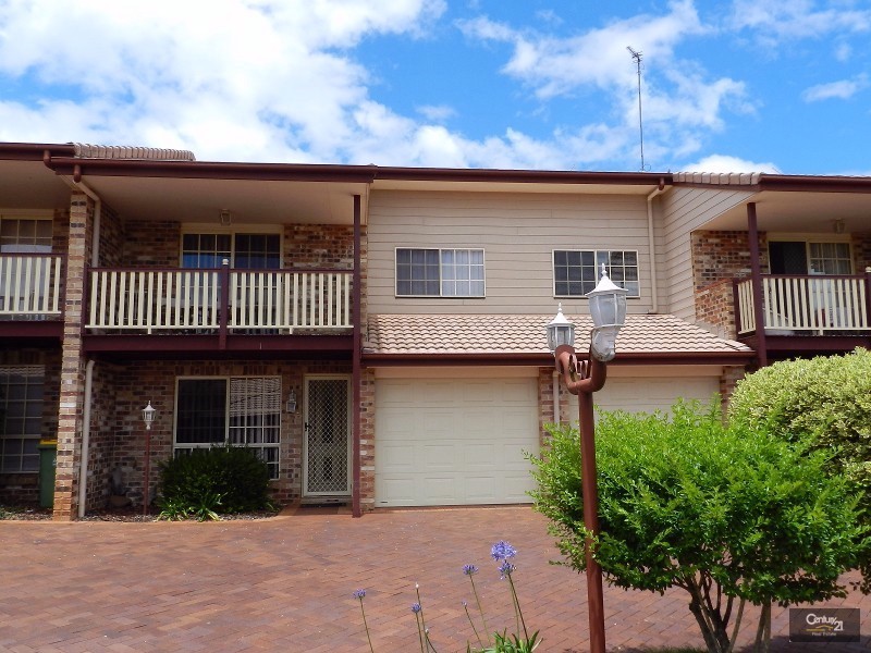 4/228 Mackenzie Street, Rangeville QLD 4350