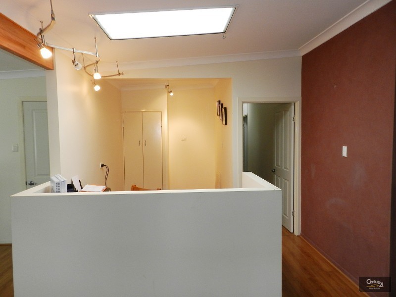 60 Wentworth Street, Centenary Heights QLD 4350