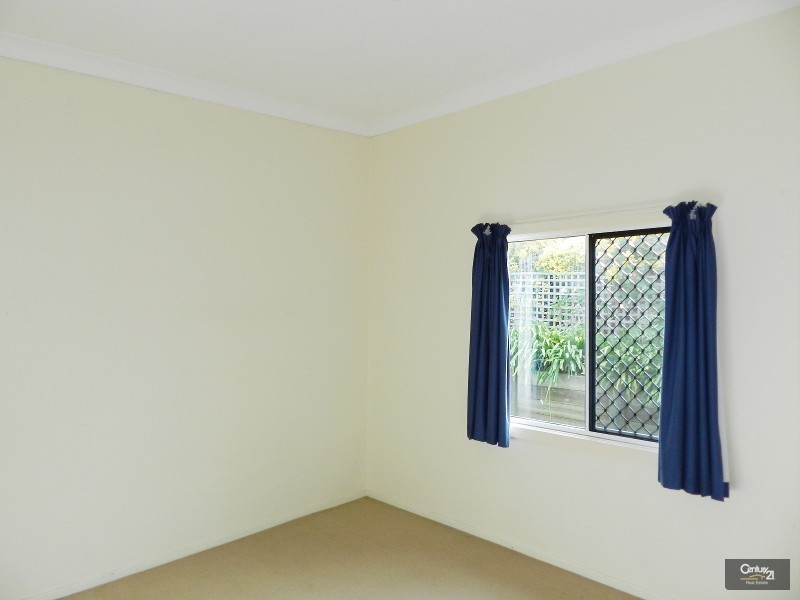 60 Wentworth Street, Centenary Heights QLD 4350