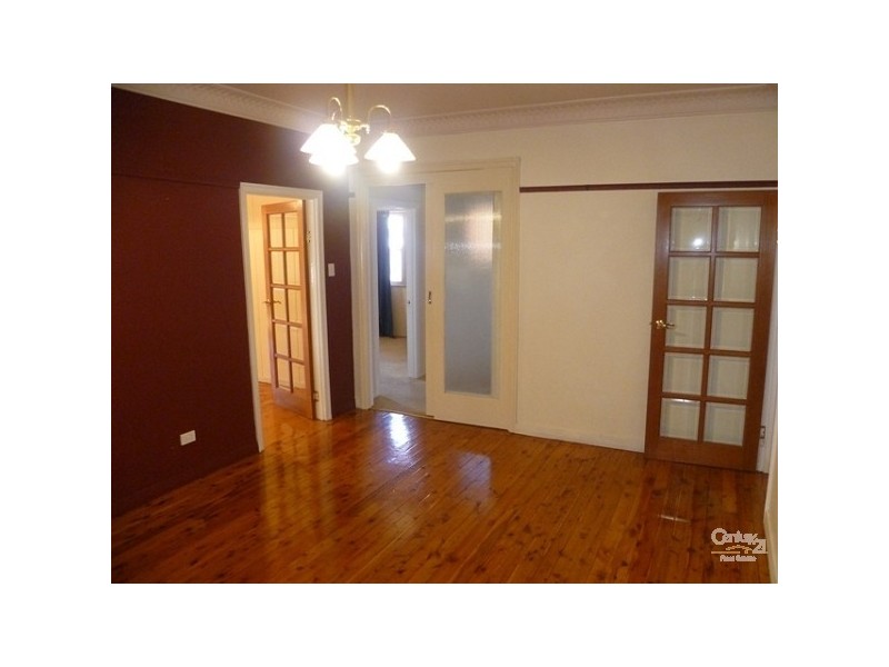 22 Lloyd Street, Harristown QLD 4350