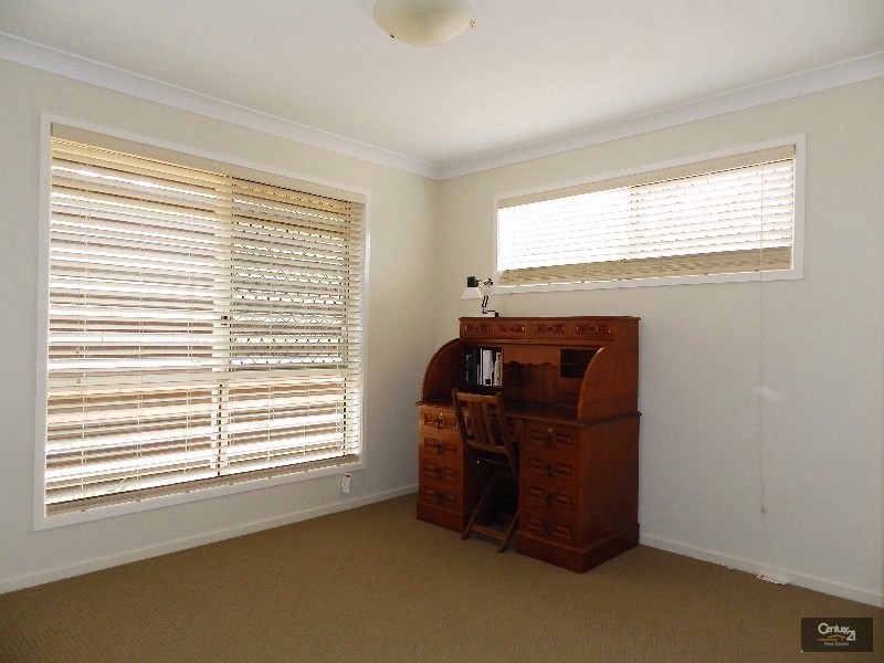 1/131 Platz Street, Darling Heights QLD 4350