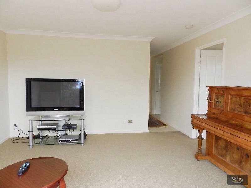 1/131 Platz Street, Darling Heights QLD 4350