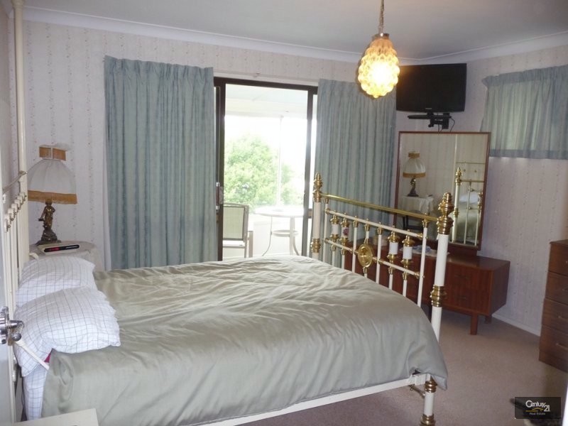 18 Fletcher Street, East Toowoomba QLD 4350