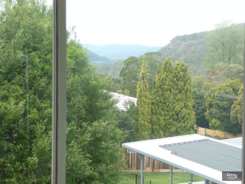 18 Fletcher Street, East Toowoomba QLD 4350