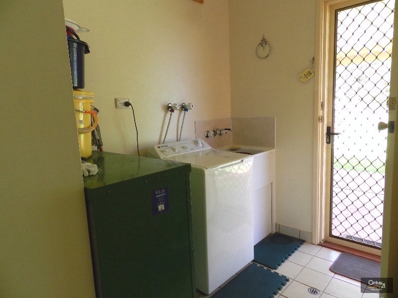 3 Gladstone Street, Wyreema QLD 4352