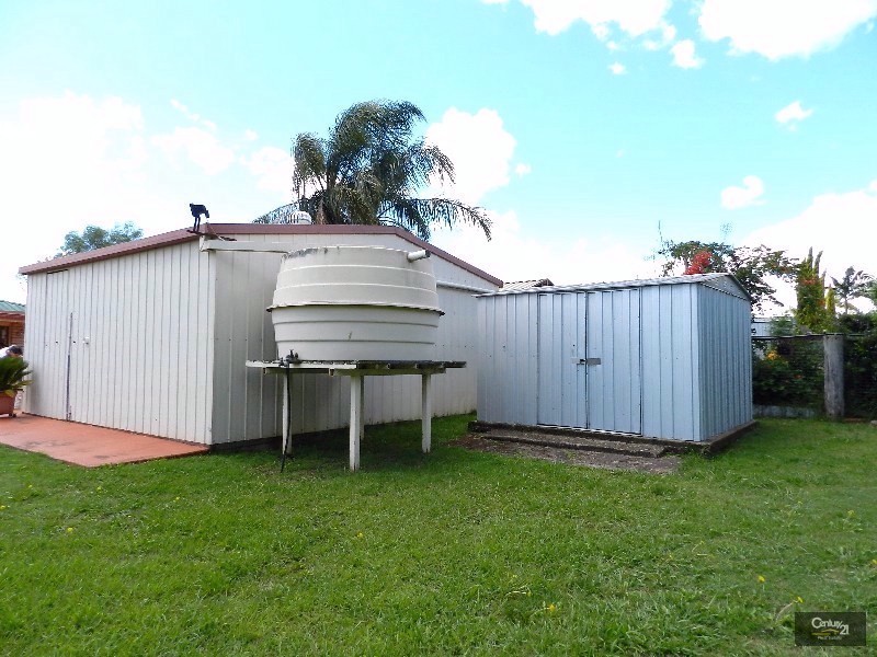 3 Gladstone Street, Wyreema QLD 4352