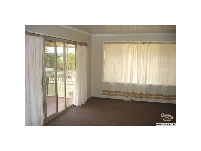 194 Alderley Street, Centenary Heights QLD 4350